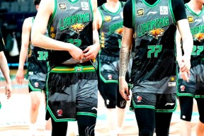 星空体育app下载-赛前突围战来临，广东宏远围绕意大利杯复出首秀，媒体盛赞，纪律约束更严格的简单介绍-星空体育app下载